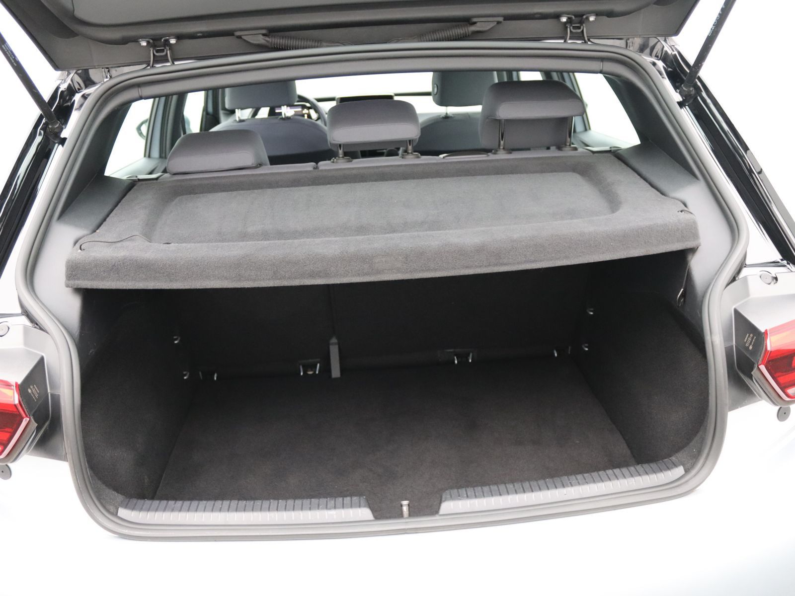 Volkswagen ID.3 Pro Performance / Navi, ParkAssi, LED, WP foto 8