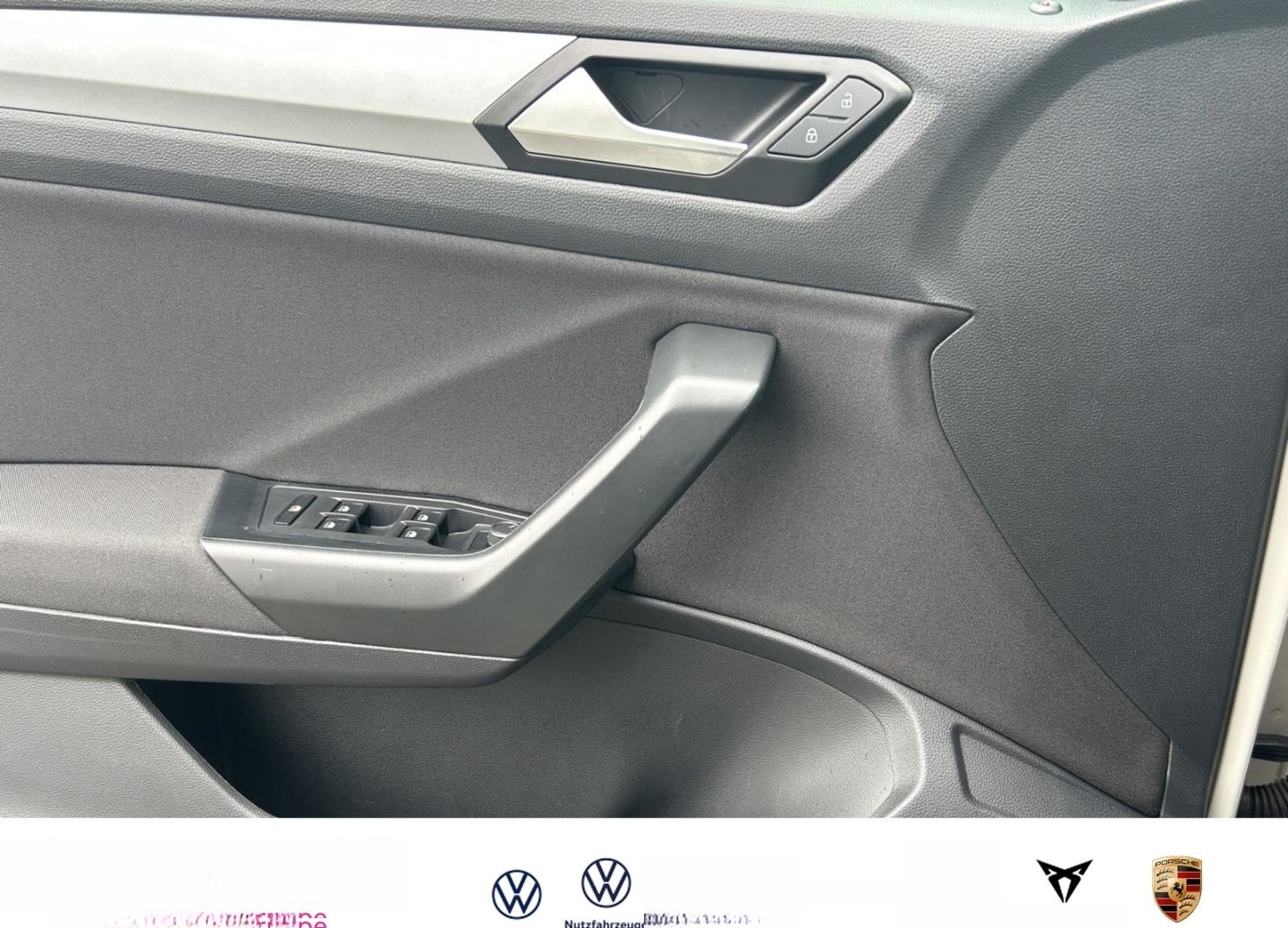 Volkswagen T-Roc 1.0 Life+LED+PDC+USB foto 19