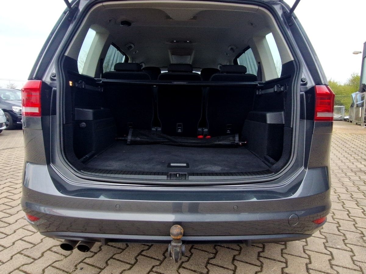 Volkswagen Touran 1.4 TSI Highline LED Navi AHK Klimaautoma foto 16