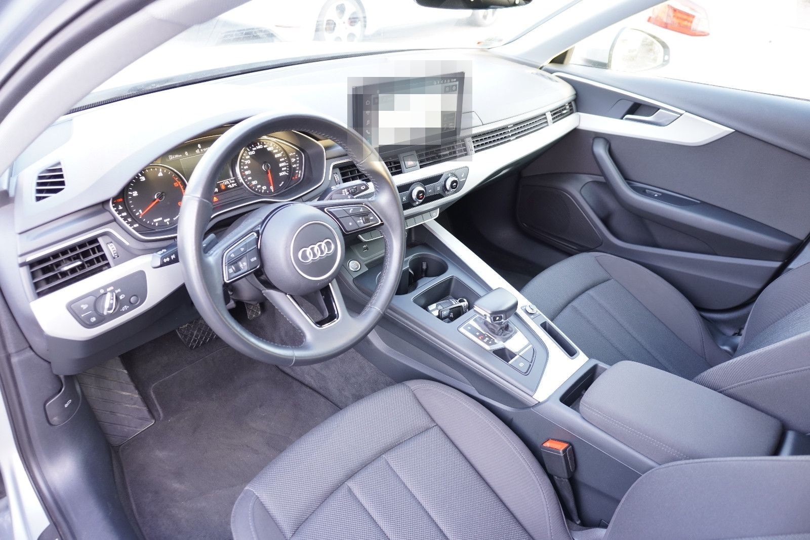 Audi A4 Avant 35 TDI *Automatik*Navi* foto 17