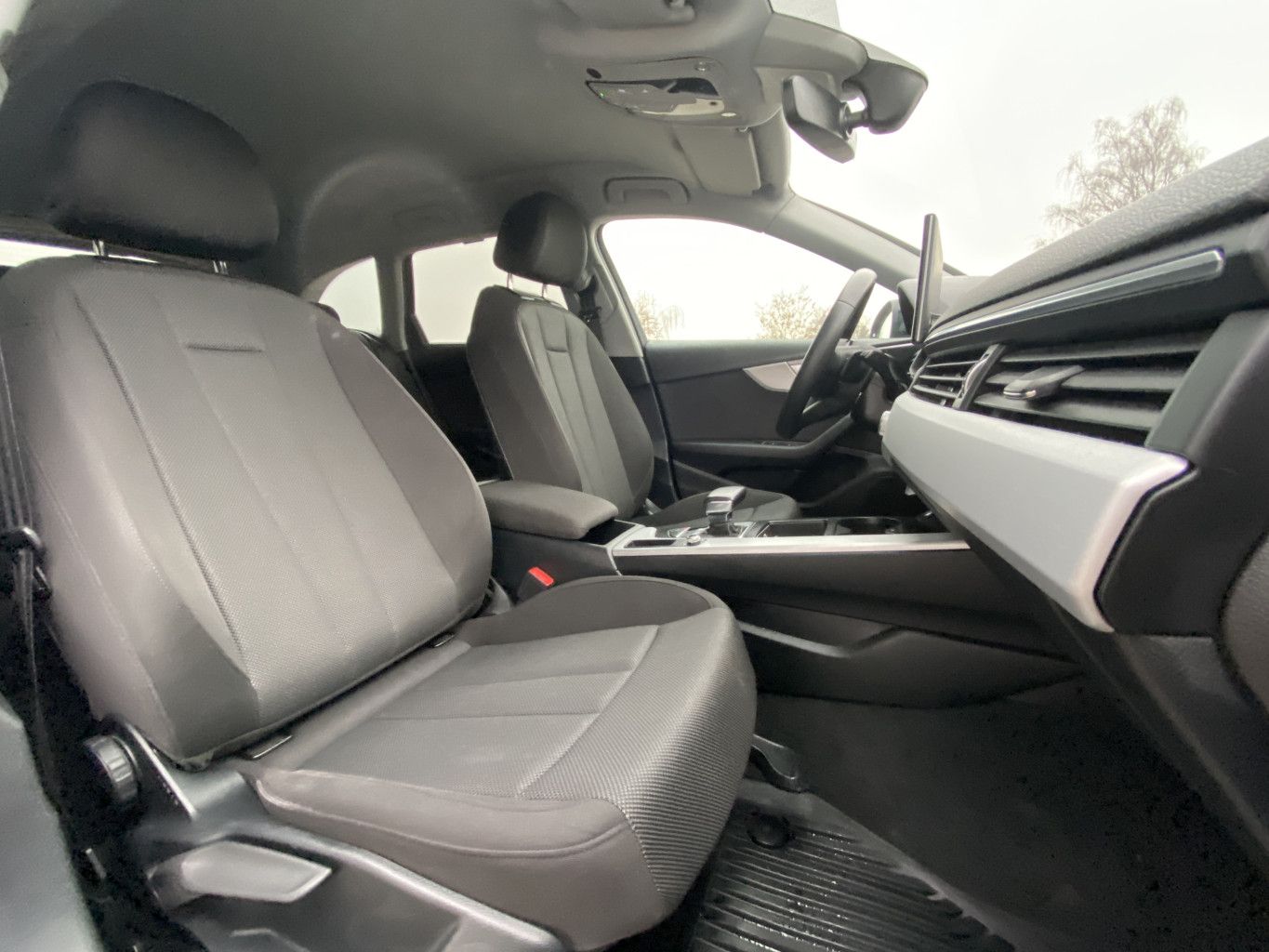 Audi A4 Avant 35 2.0 TFSI S-TRONIC KEYLESS+EL.HECKKLA foto 13