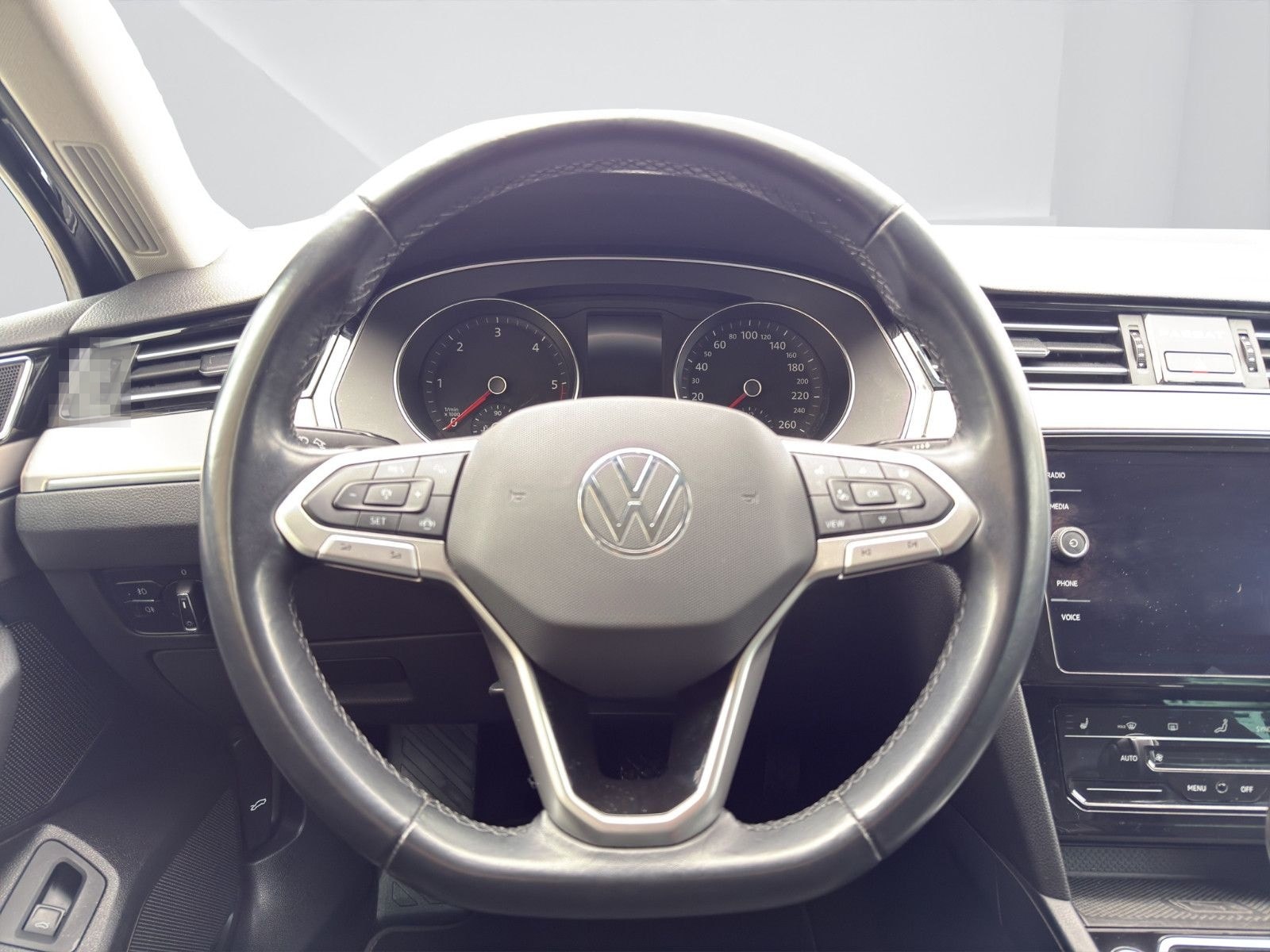Volkswagen Passat Variant 2.0 TDI Elegance foto 10