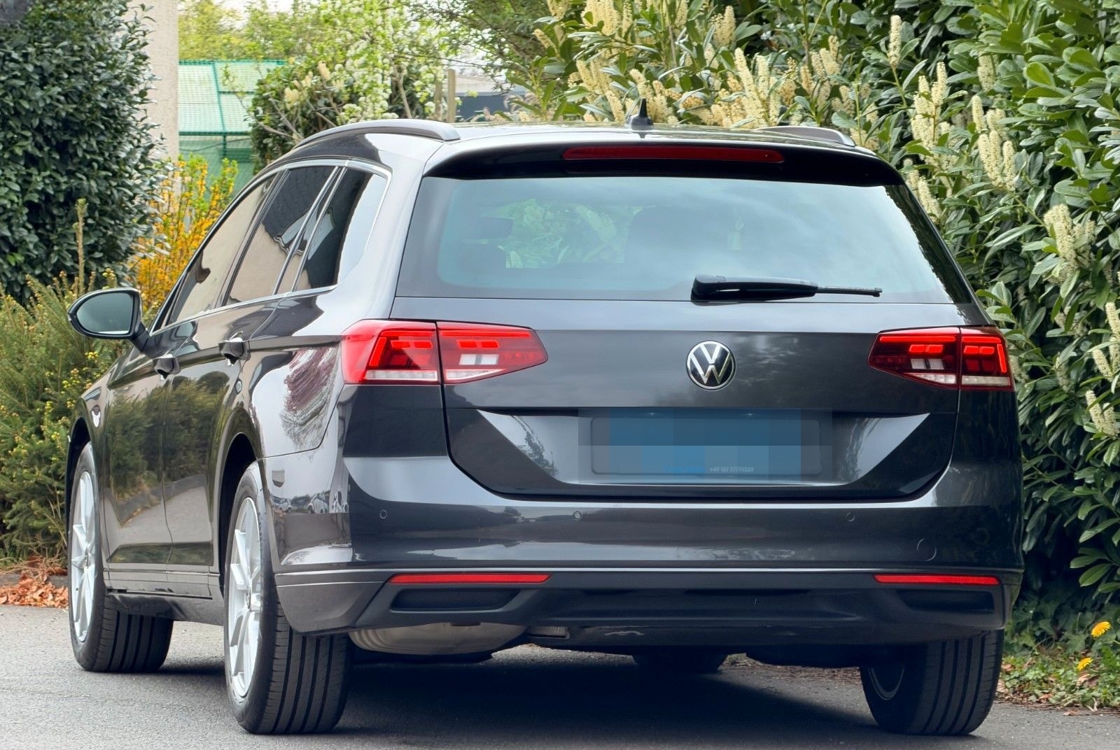 Volkswagen Passat Variant Business ACC AHK foto 5