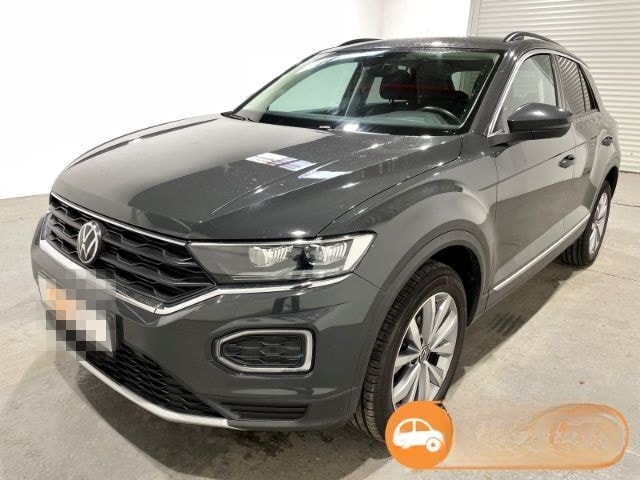 Volkswagen T-Roc 2.0 TDI DSG Style EU6d LED ACC Navi PDC foto 1