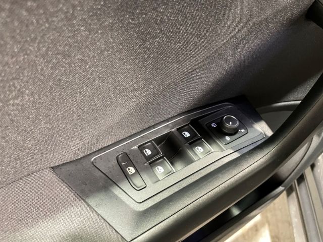 Volkswagen T-Roc 2.0 TDI DSG Style EU6d LED ACC Navi PDC foto 16