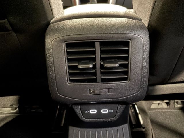 Volkswagen T-Roc 2.0 TDI DSG Style EU6d LED ACC Navi PDC foto 9