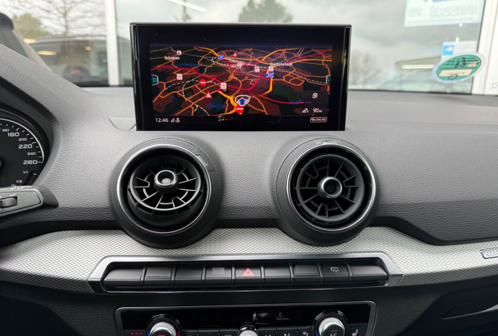 Audi Q2*30TFSI*Navi*Kamera*Sitzh*Alu*Tempo* foto 17