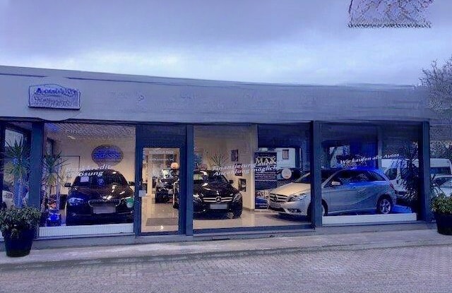 Mercedes-Benz A 180 d/1-HAND/LED-Scheinwerfer/NAVI/PDC