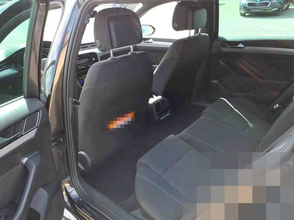 Volkswagen Passat Variant 2.0TSI DSG Standhzg AHK 360° Navi foto 6