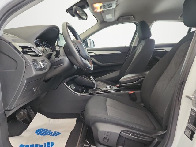 BMW X2 sDrive18i foto 16