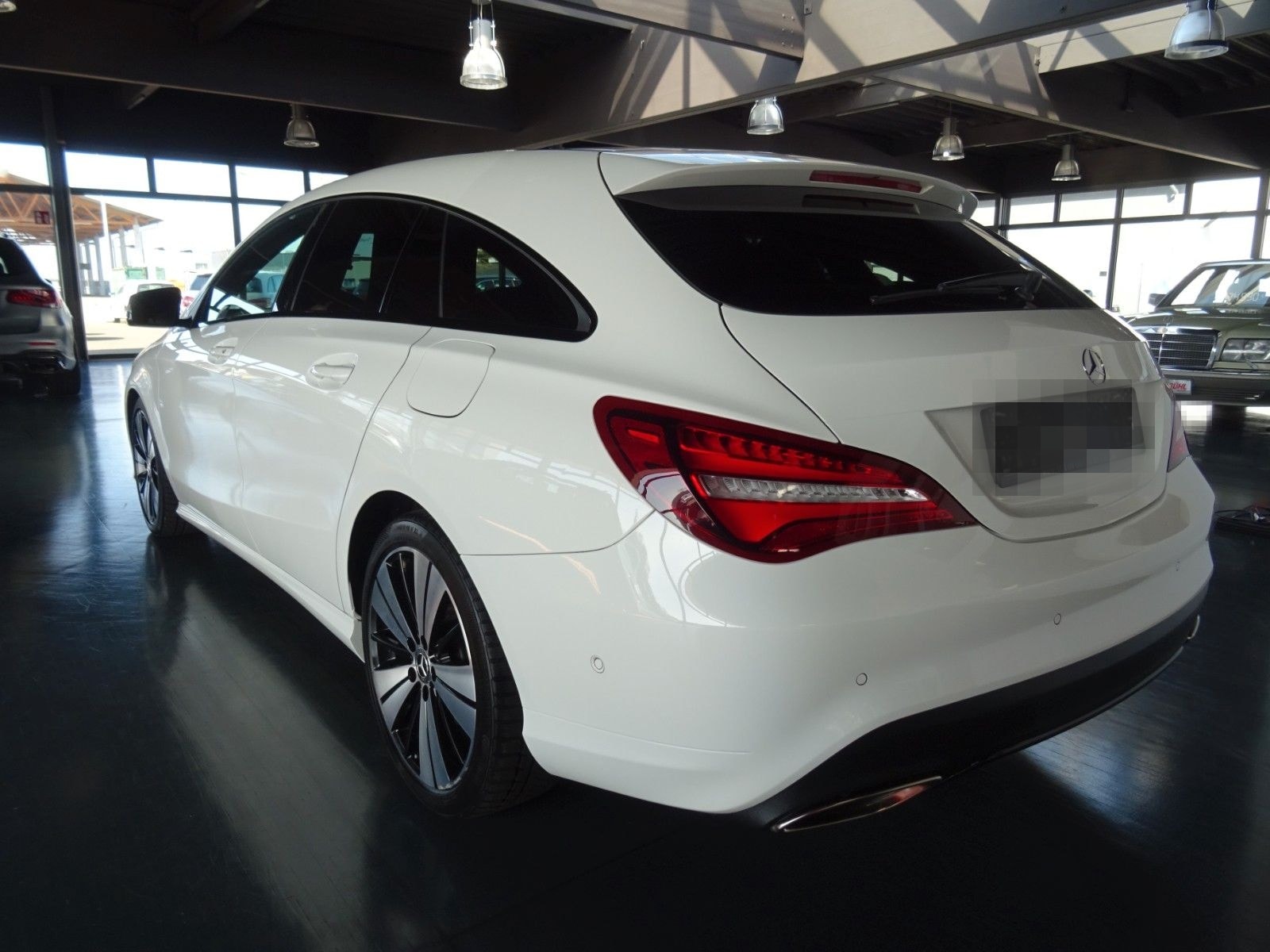 Mercedes-Benz CLA 200 SB Urban/ Autom./ Navi/ LED/ Night/ Pano foto 17