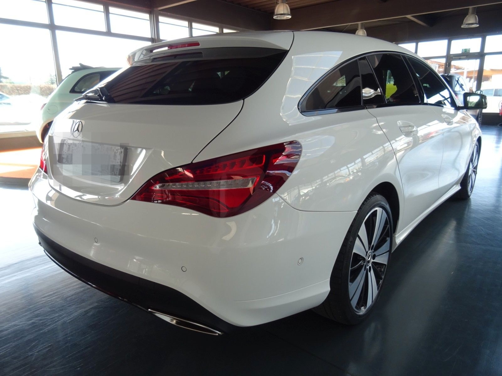 Mercedes-Benz CLA 200 SB Urban/ Autom./ Navi/ LED/ Night/ Pano foto 23