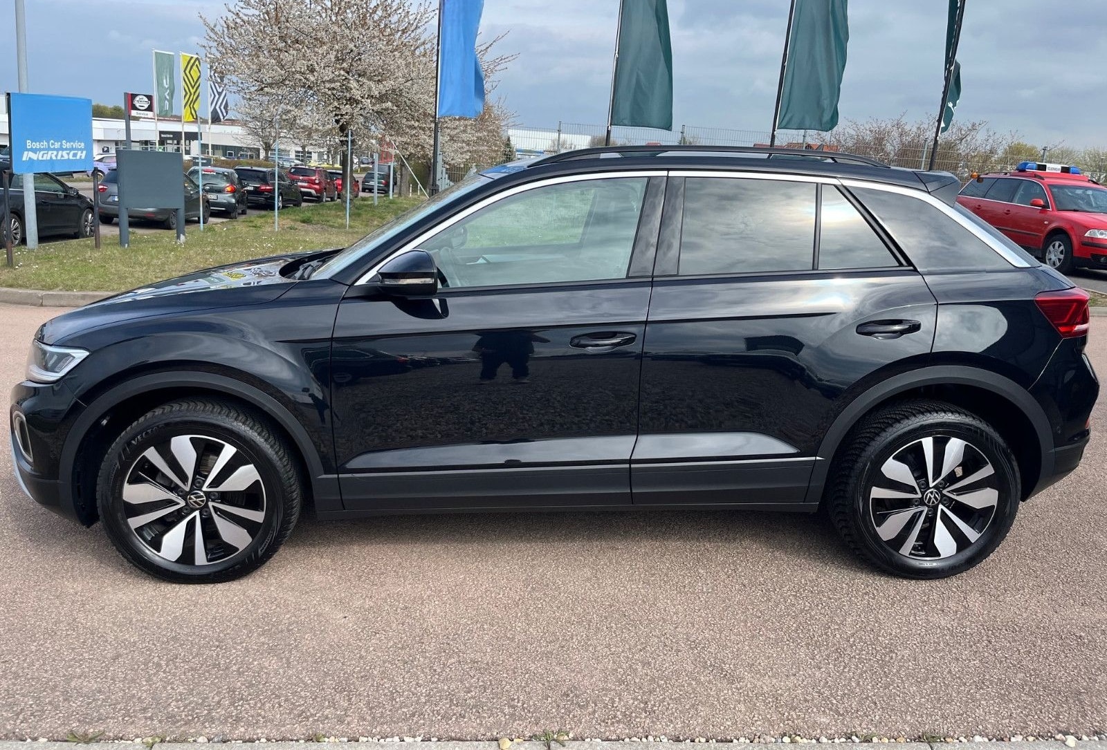 Volkswagen T-Roc Goal mit LED+PDC+NAVI+GARANTIE foto 8