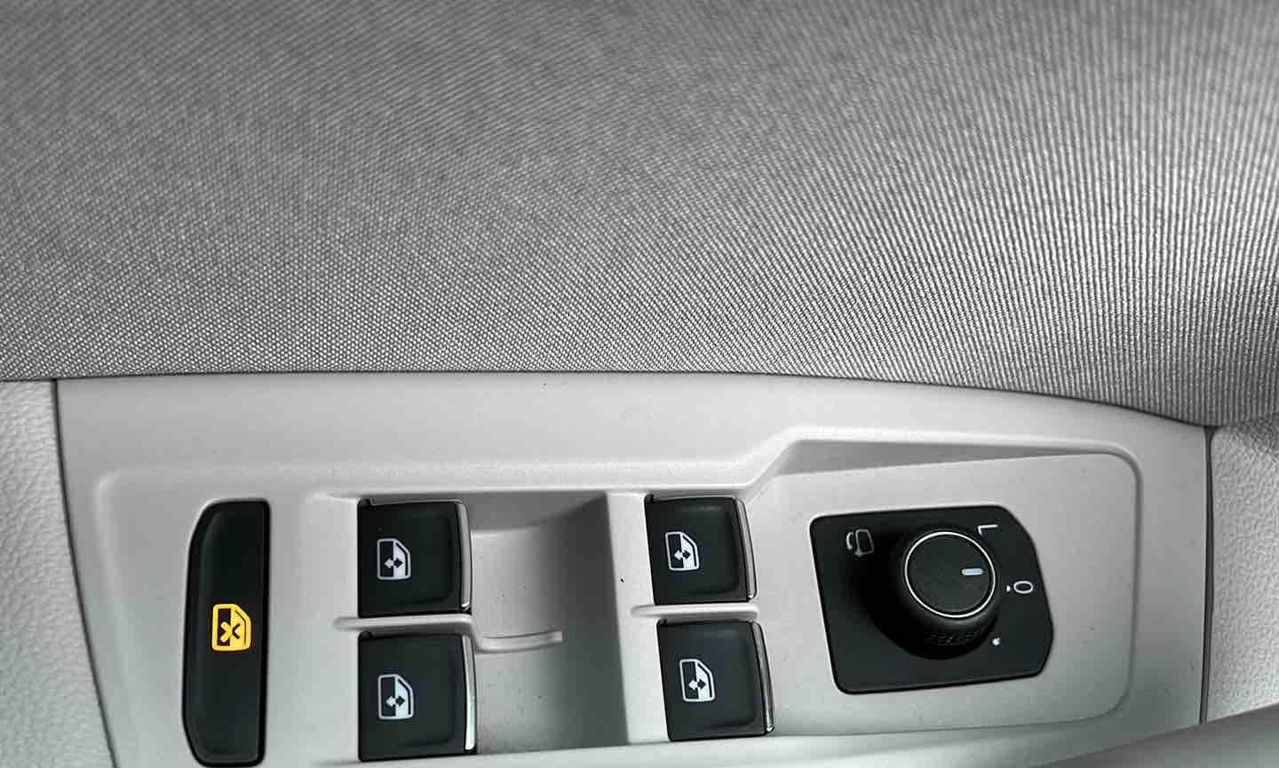 Volkswagen Tiguan 2.0 TDI DSG Comfortline *LED, App, ACC* foto 15