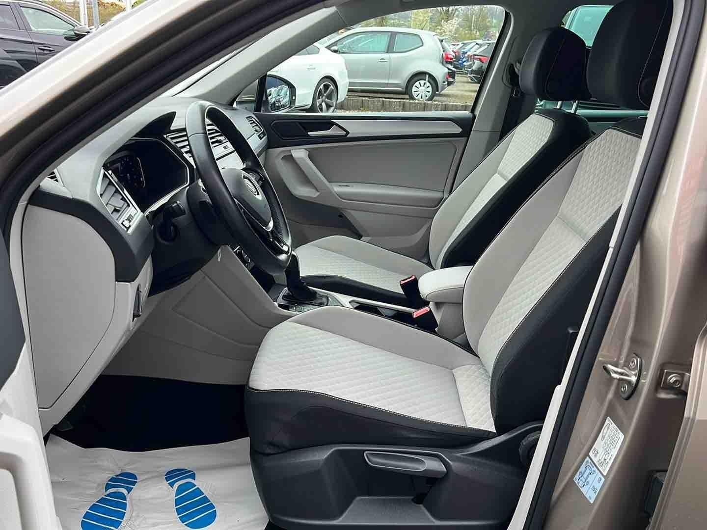 Volkswagen Tiguan 2.0 TDI DSG Comfortline *LED, App, ACC* foto 9