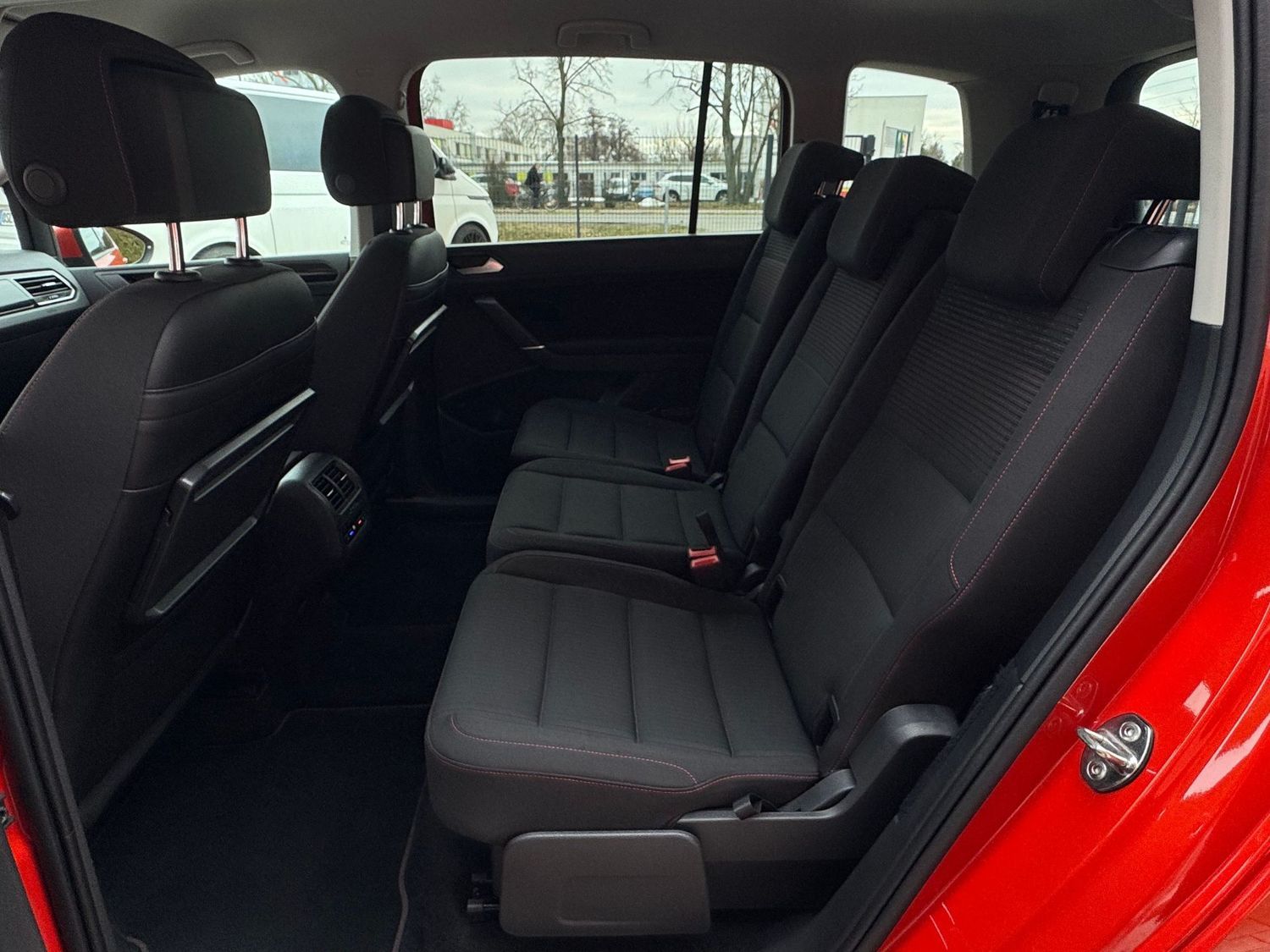 Volkswagen Touran Sound*DSG*7Sitze*Garantie*4xSitzheizung* foto 15