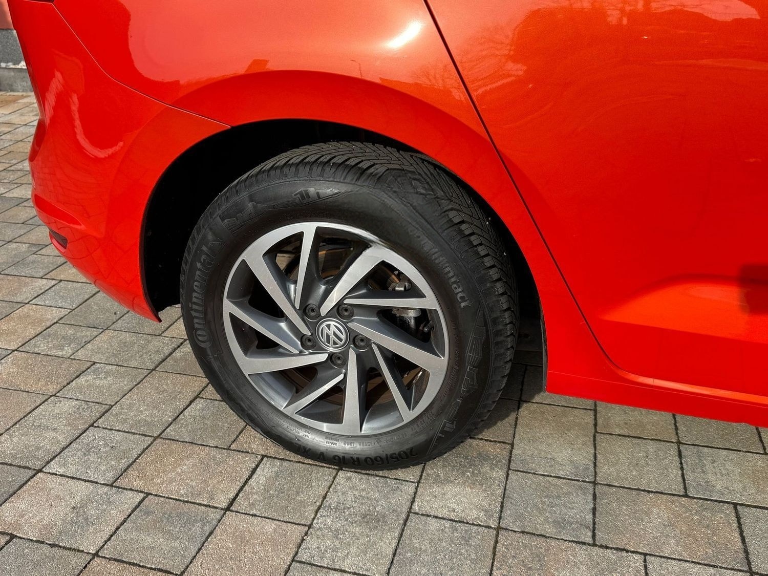 Volkswagen Touran Sound*DSG*7Sitze*Garantie*4xSitzheizung* foto 17