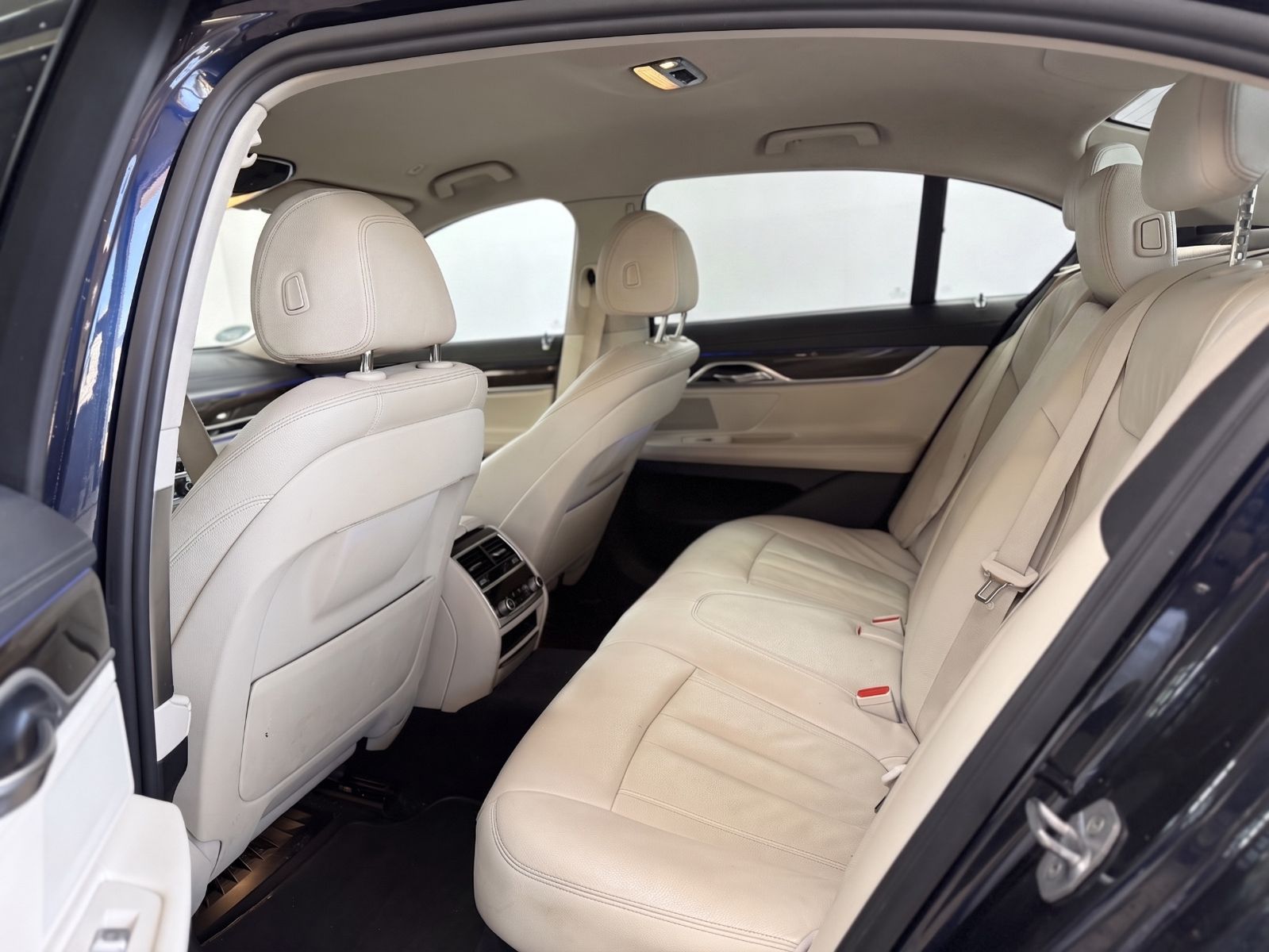 BMW 730 7 730 d xDrive foto 12