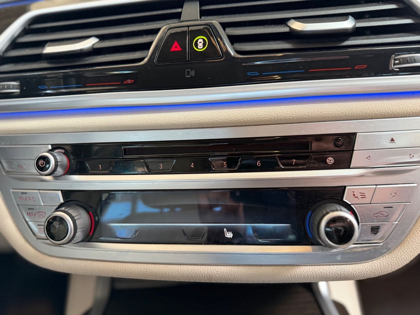 BMW 730 7 730 d xDrive foto 18