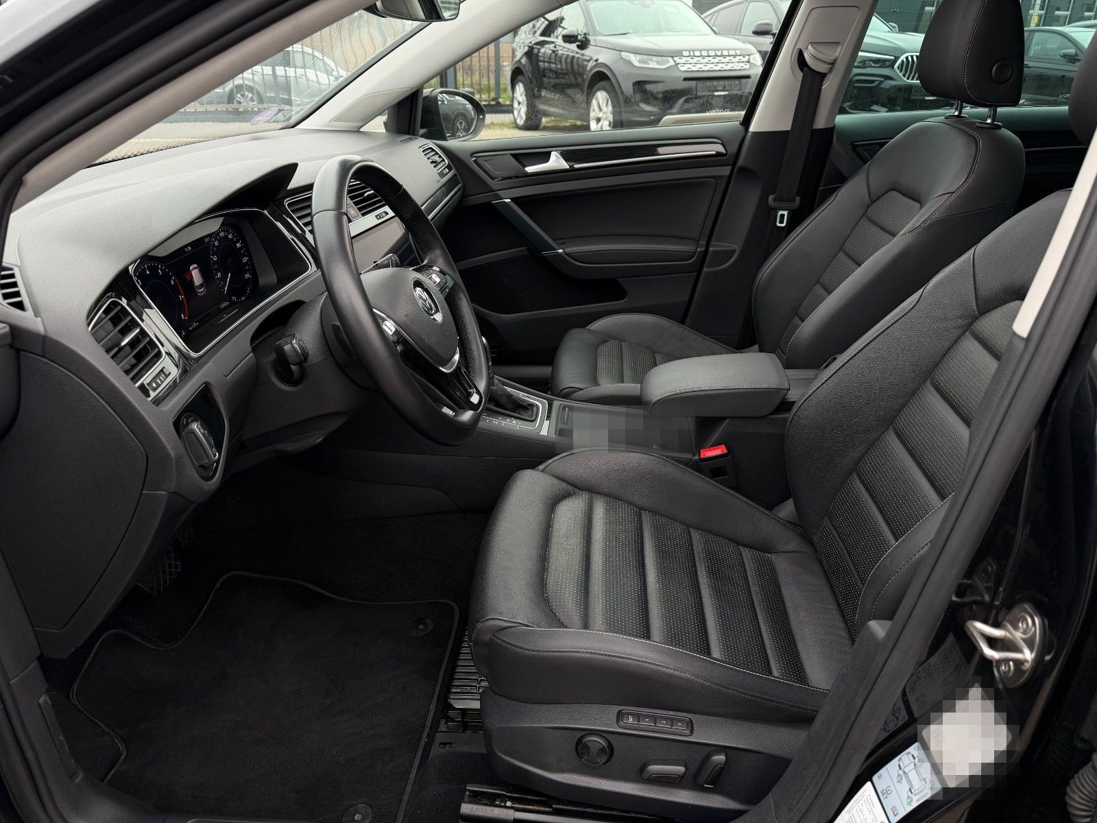 Volkswagen Golf 1.5 TSI High Exclusive *Panoramadach foto 11