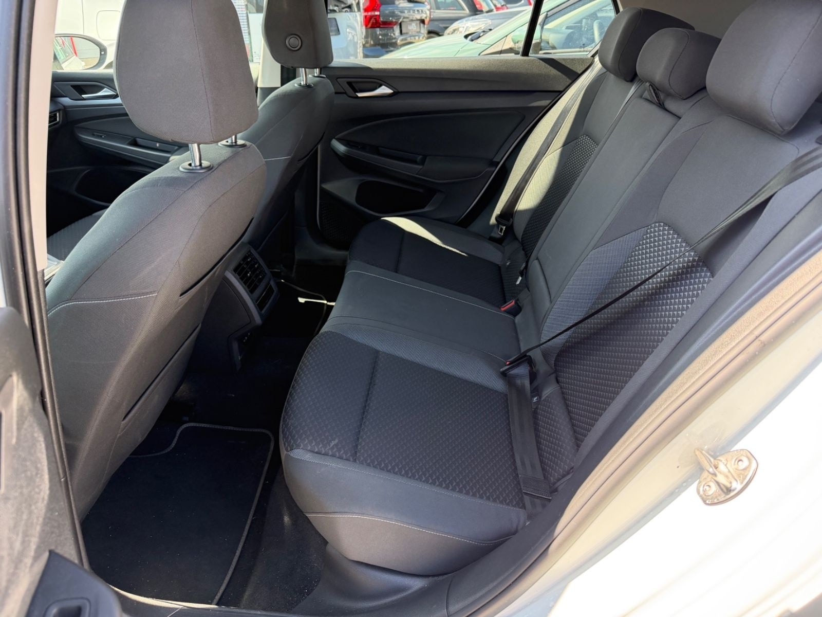 Volkswagen Golf VIII Lim. Active Aut/Kamera/Navi/Garantie foto 12