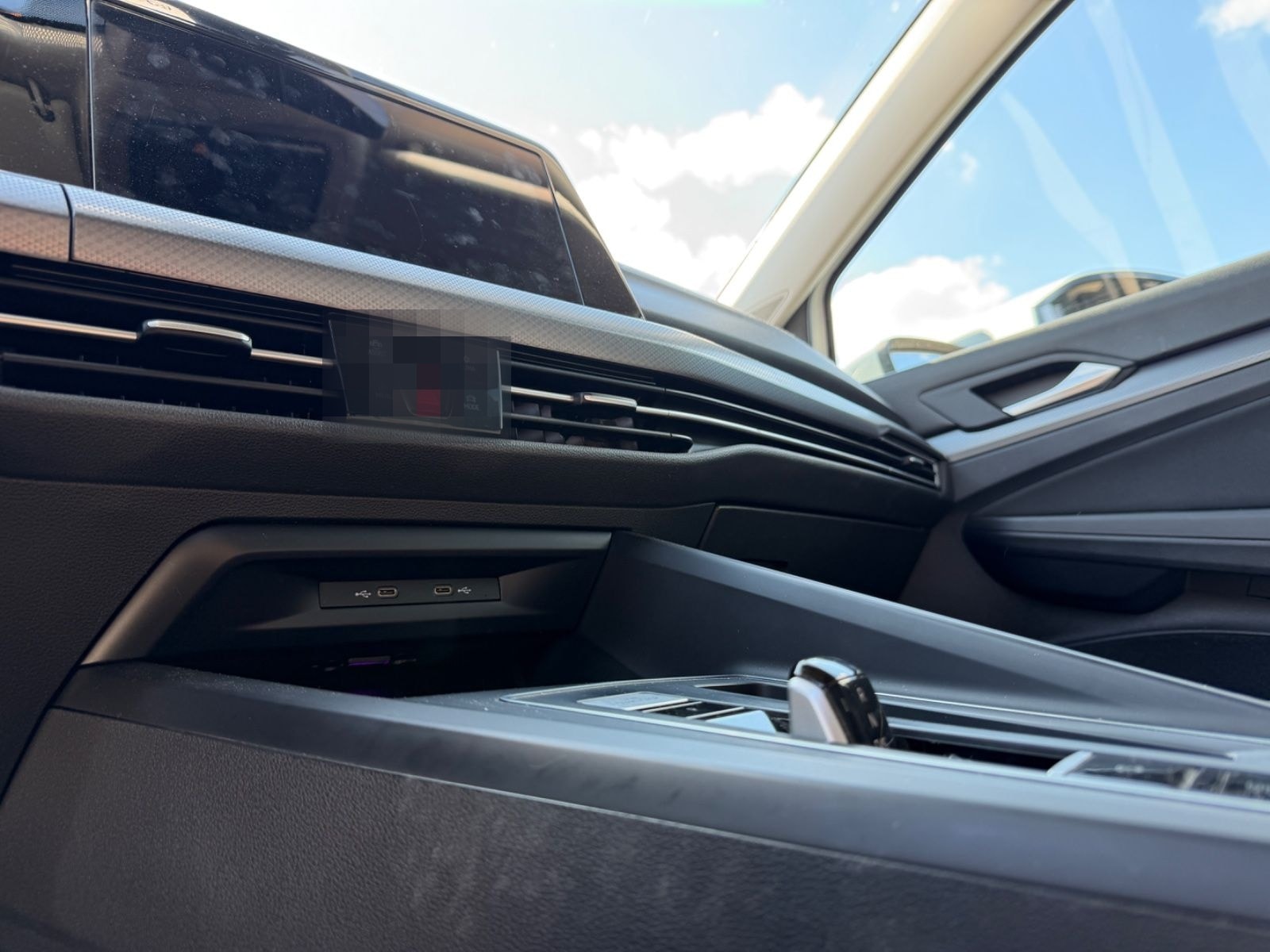 Volkswagen Golf VIII Lim. Active Aut/Kamera/Navi/Garantie foto 24