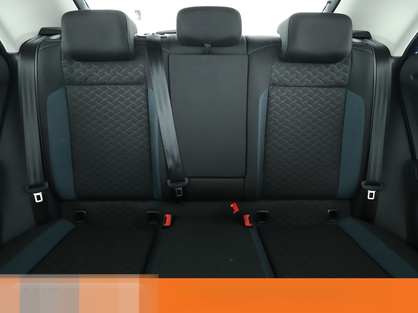 Volkswagen T-Roc 1.6 TDI IQ.DRIVE*NAVI*LED*ACC*SHZ* foto 16