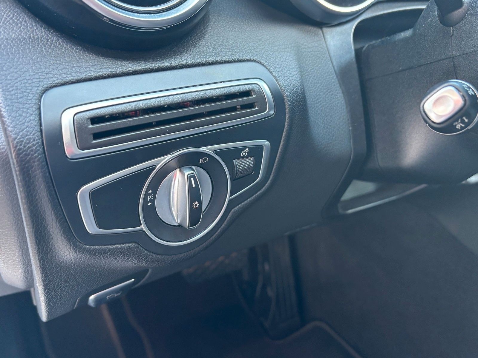 Mercedes-Benz C 250 CGI Lim*Avantgarde*LED*Kamera*Distronic* foto 23