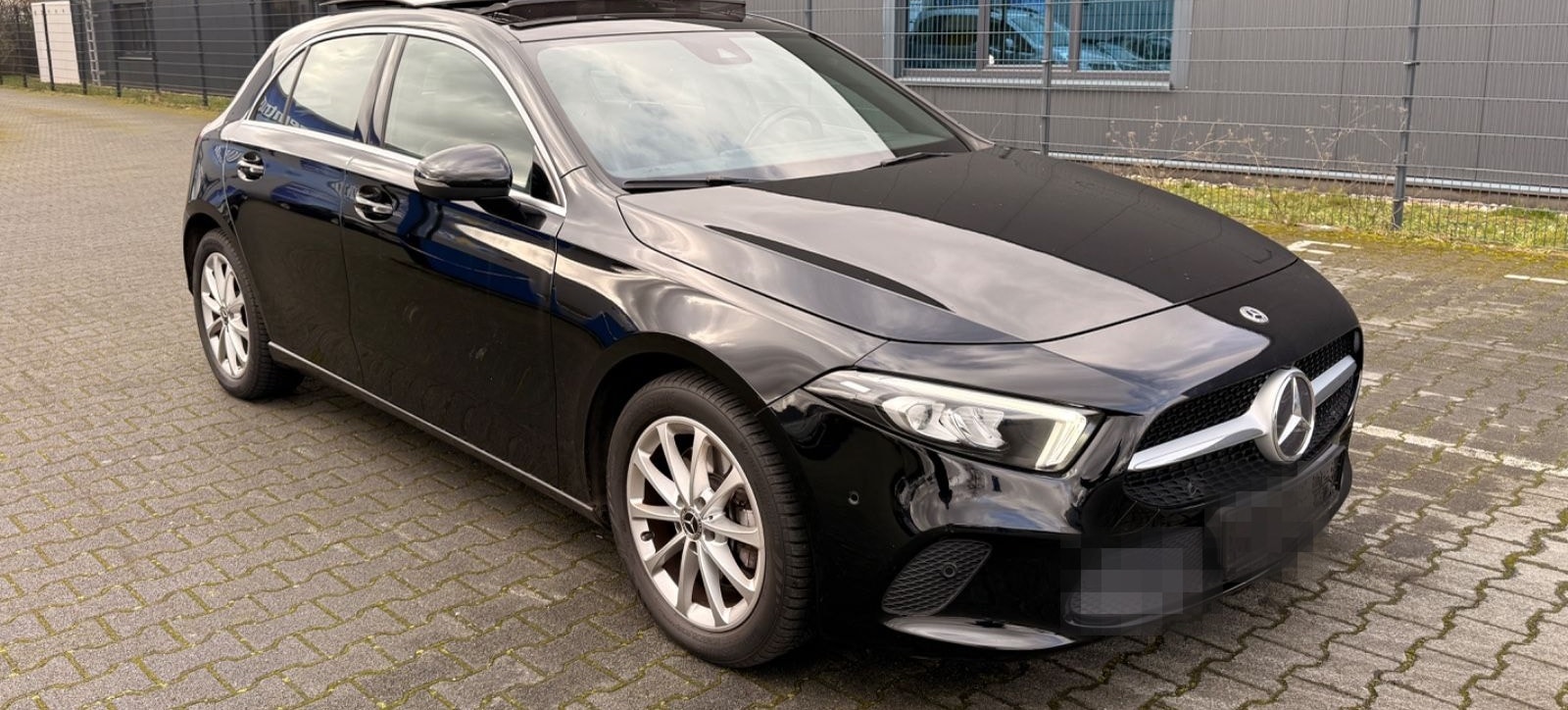 Mercedes-Benz A 220* PROGRESSIVE*PANO*VOLL SCHECKHEFT* foto 2