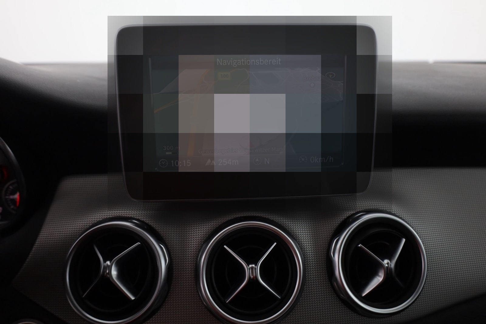 Mercedes-Benz GLA 180 LED Navi Sitzheizung Teilleder PDC ACC foto 11