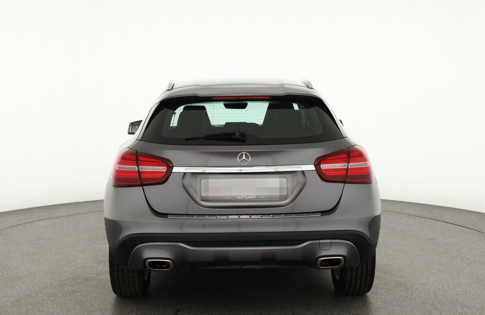 Mercedes-Benz GLA 180 LED Navi Sitzheizung Teilleder PDC ACC foto 4