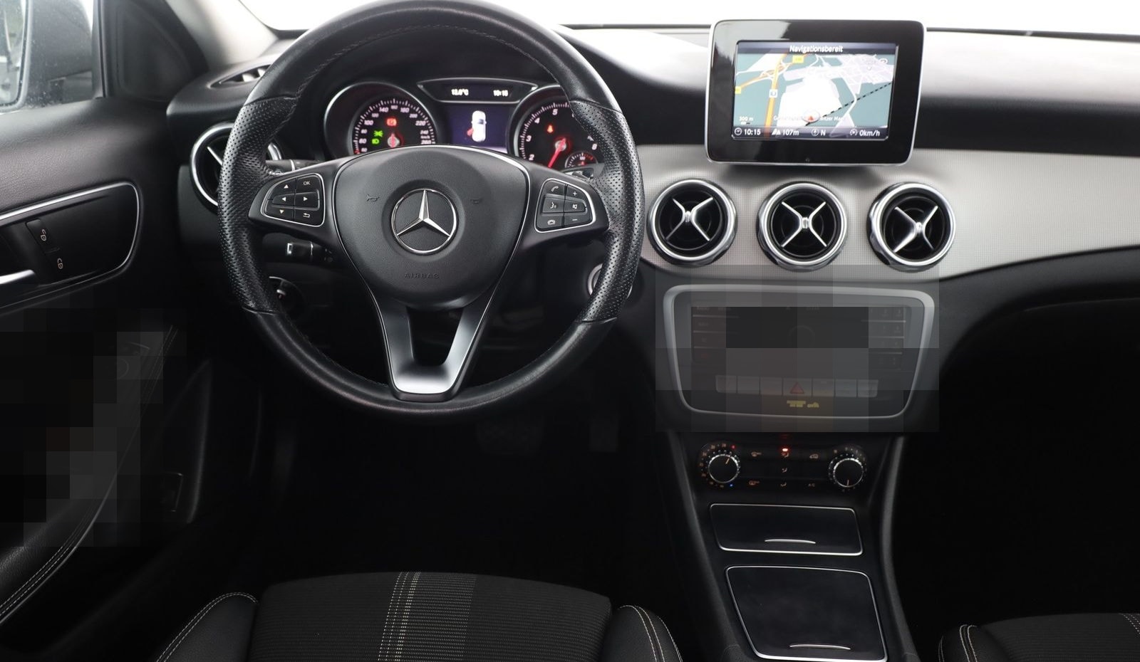 Mercedes-Benz GLA 180 LED Navi Sitzheizung Teilleder PDC ACC foto 10