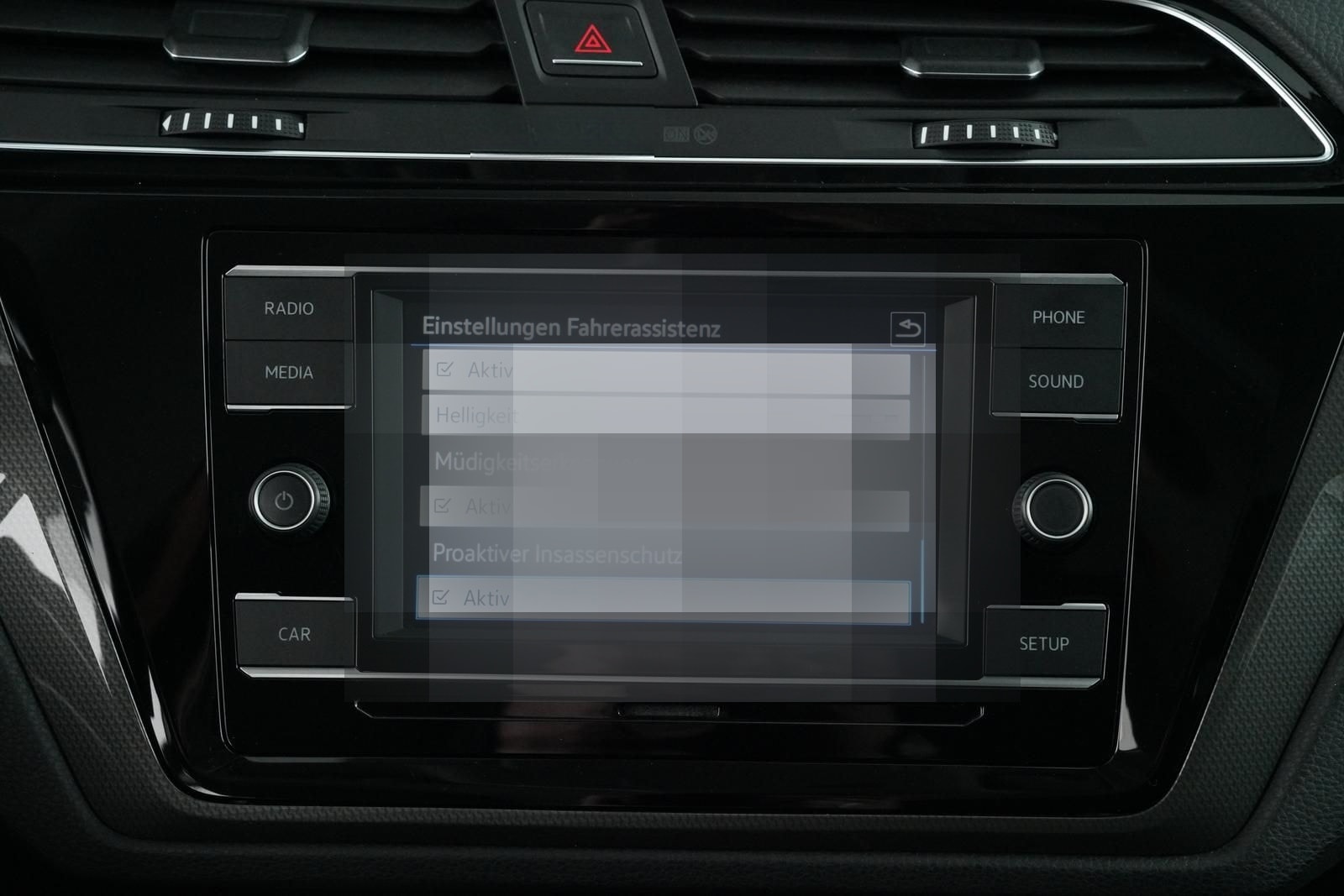 Volkswagen TOURAN IQ DRIVE 1.6TDI 1.HAND+SCHWENKBARE AHKuvm foto 24