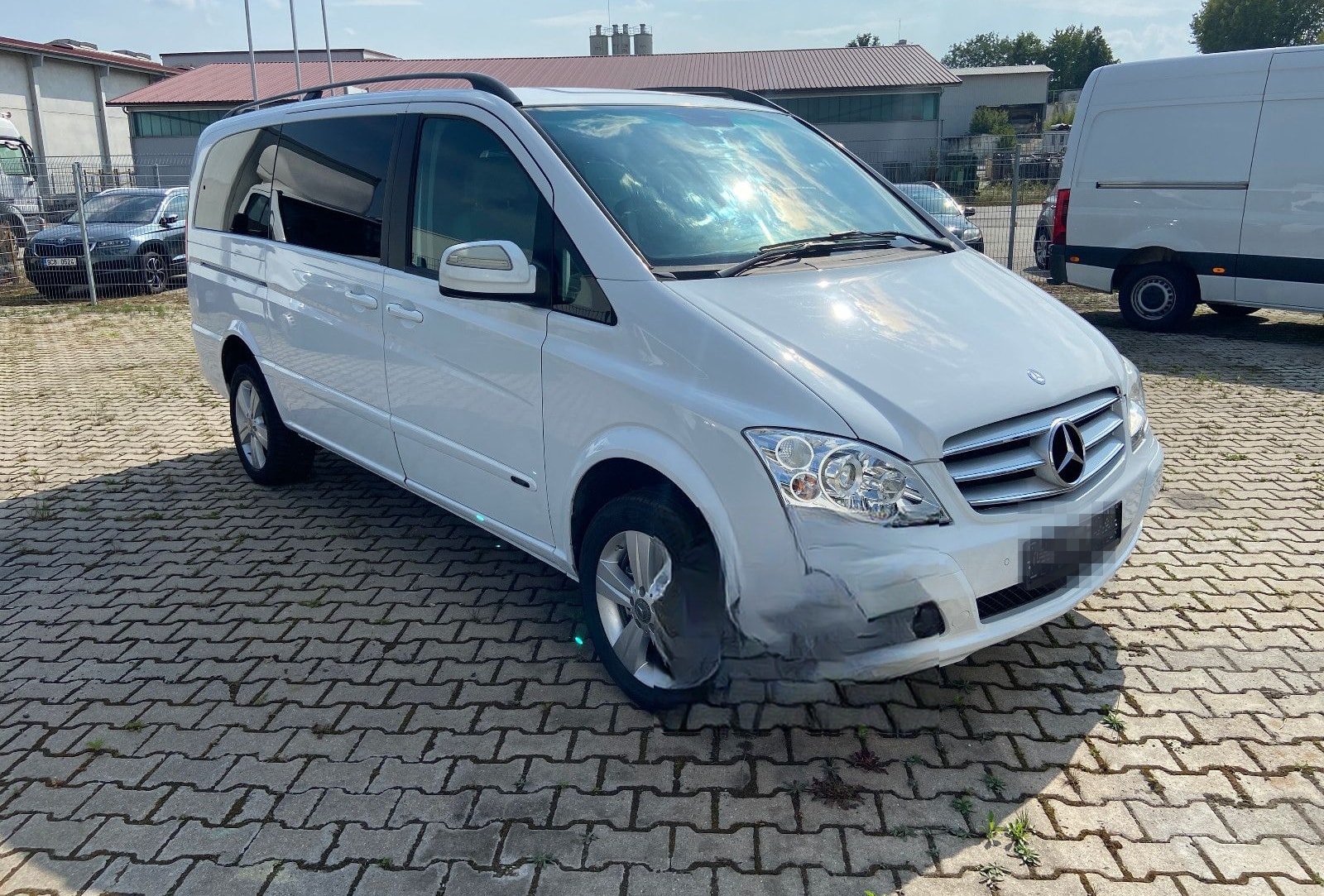 Mercedes-Benz Viano 2.2 ,Lang,4x4,2 x Sch.,16900 € Netto+MwSt foto 2