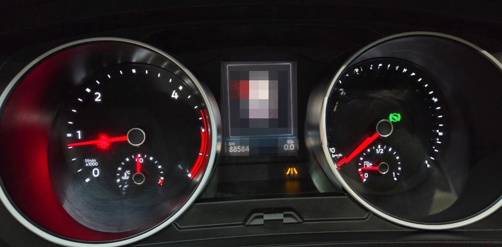 Volkswagen Tiguan 2.0TDI-4X4-AUTOM+AHK+KLIMAUTOM+NAV+1HAND foto 24