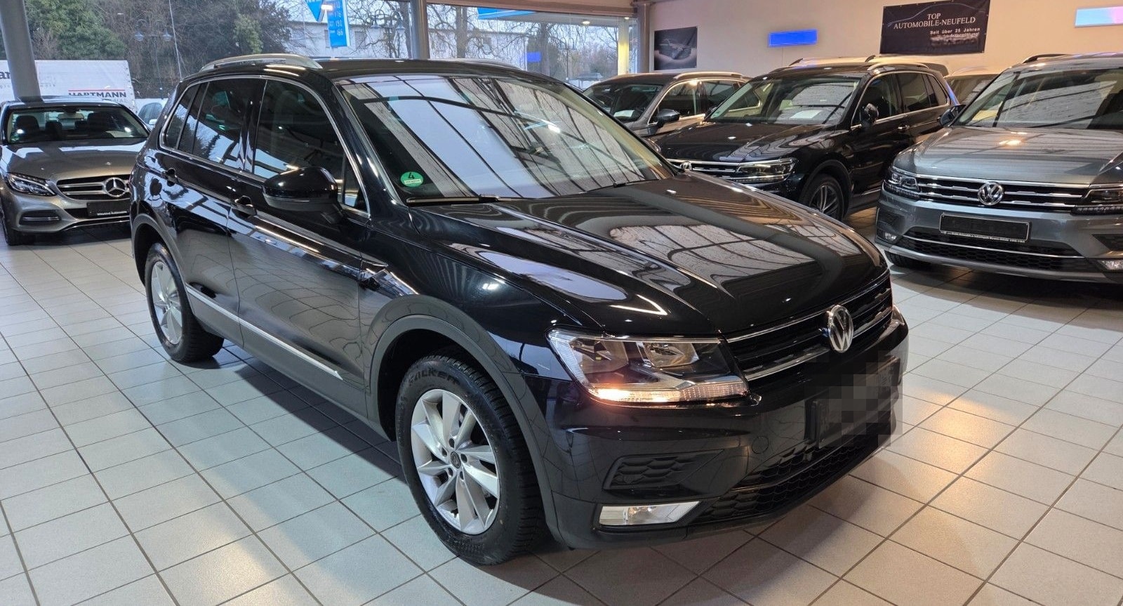 Volkswagen Tiguan 2.0TDI-4X4-AUTOM+AHK+KLIMAUTOM+NAV+1HAND foto 7