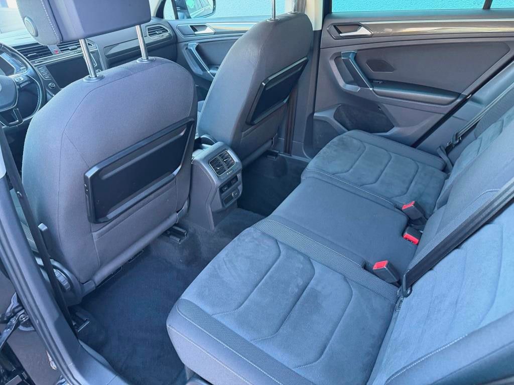 Volkswagen Tiguan Highline 4Motion LED Sitzheizung DSG 19 Z foto 6