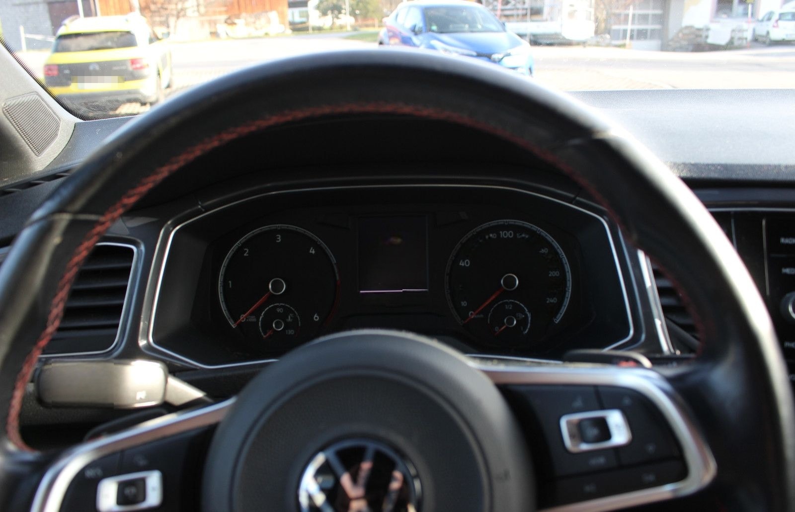 Volkswagen T-Roc Sport/ DSG/AHK/Kamera/ACC/LED foto 13