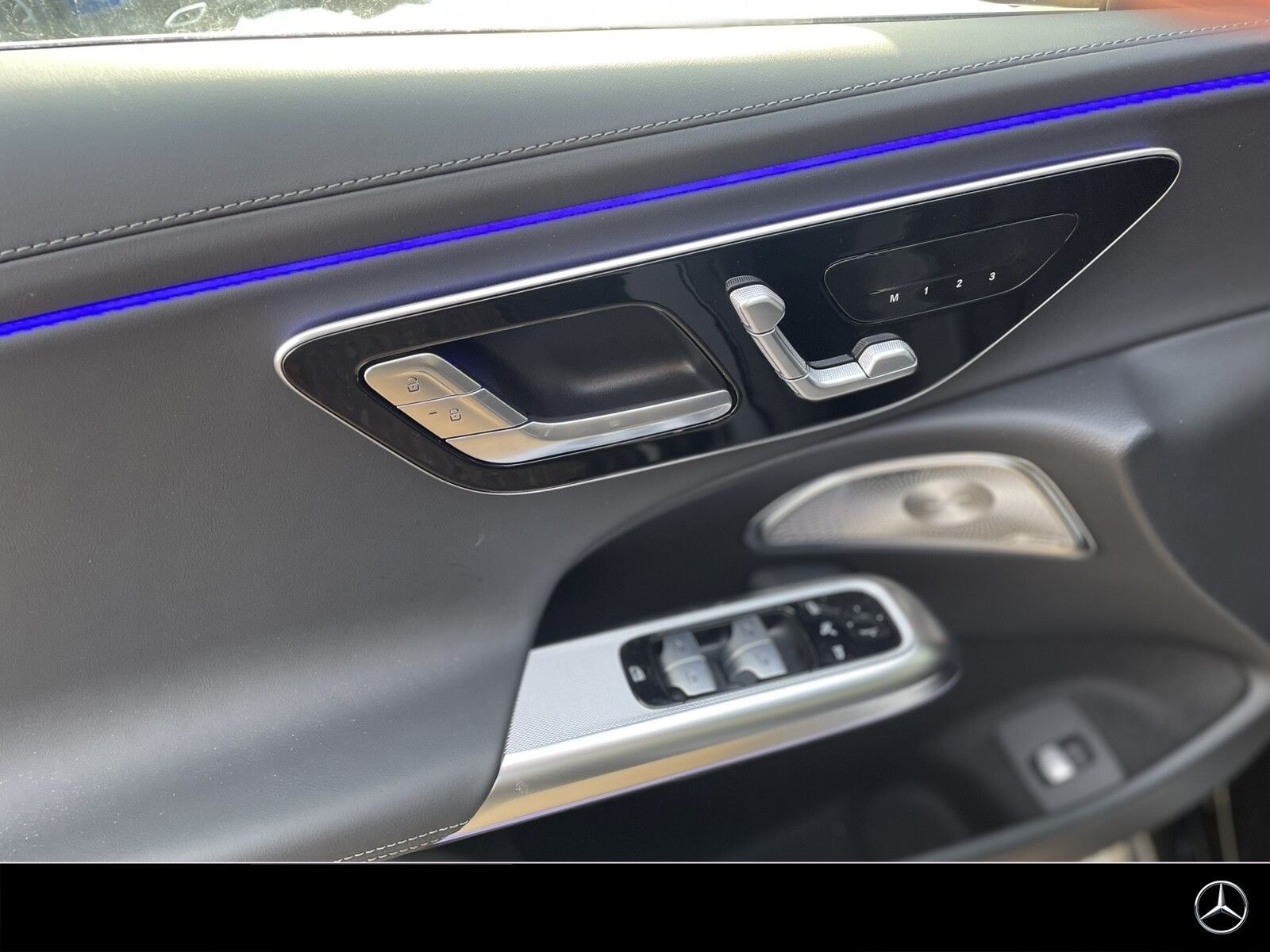 Mercedes-Benz E 450 d 4M T AMG Airmatic DigLi StHz Memo SKlima foto 6