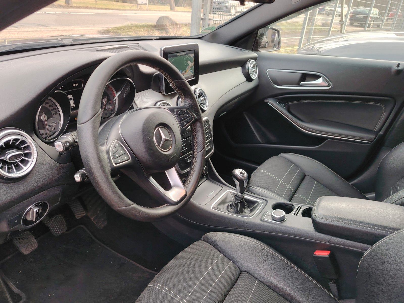 Mercedes-Benz GLA 200 GLA GLA 200 d Score foto 8