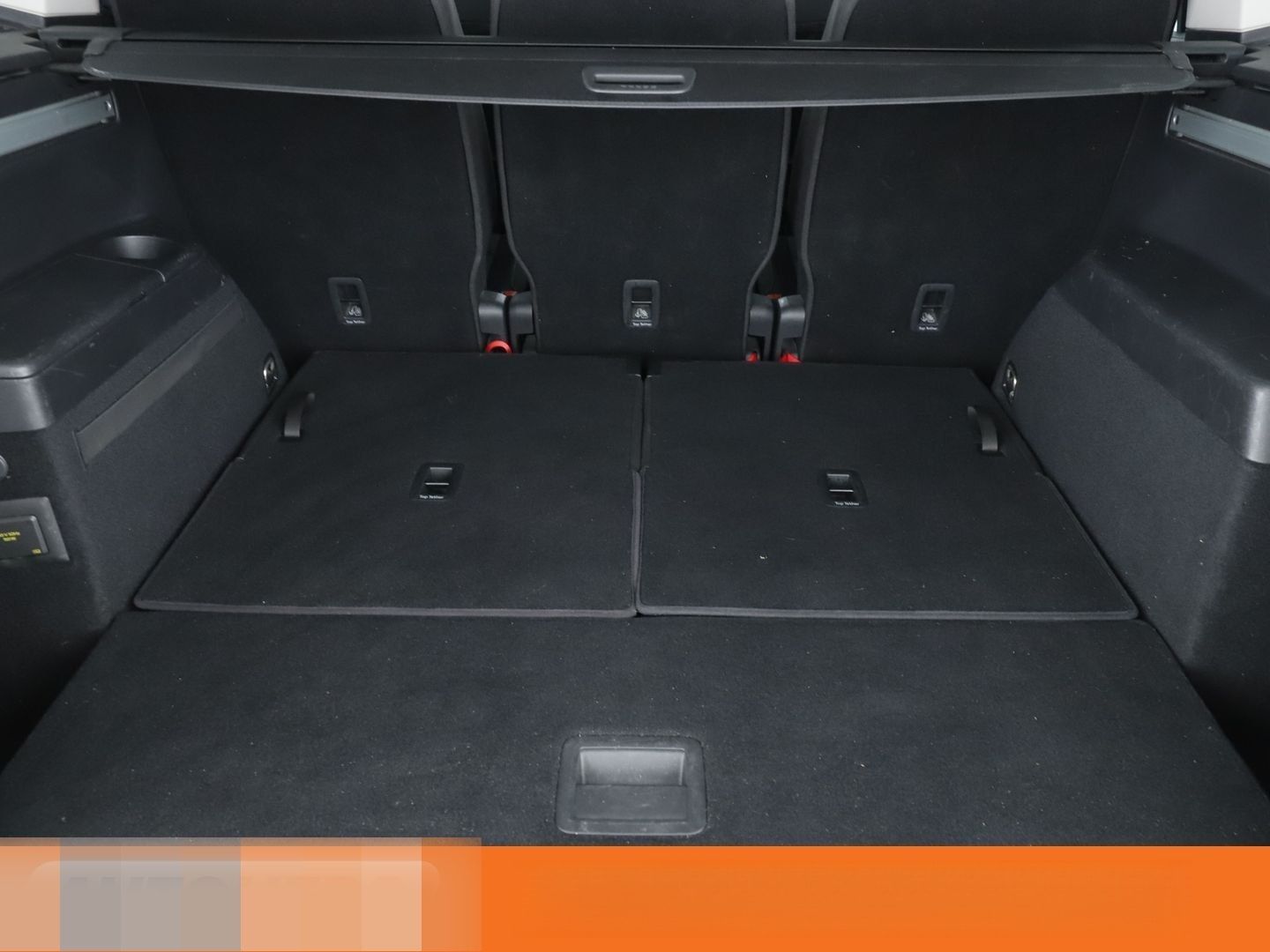 Volkswagen Touran 1.5 TSI ACT Comfortline BM Aut.*NAVI*LED* foto 18