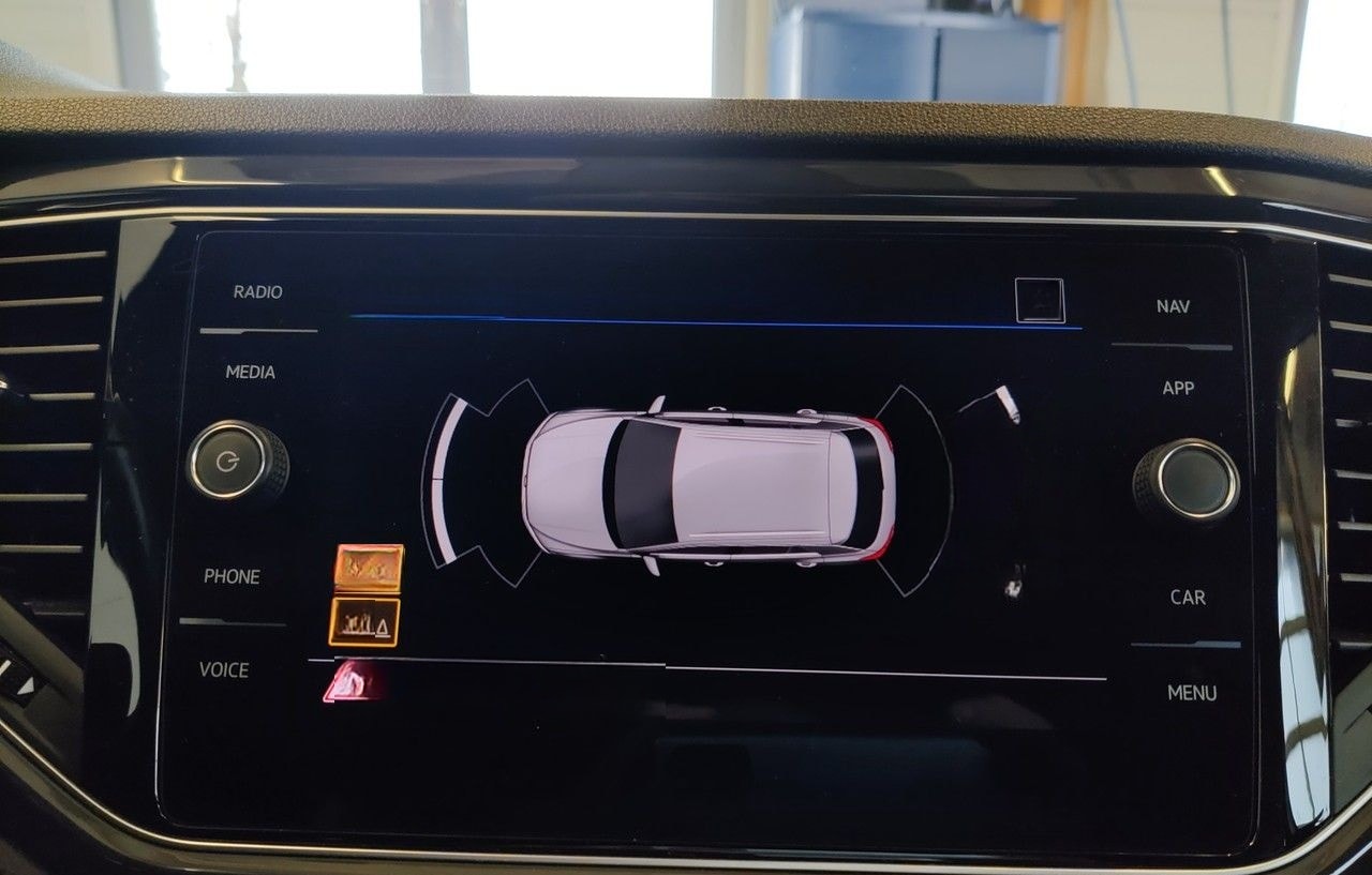 Volkswagen T-Roc 2.0 TDI DSG 4MOTION Sport, LED, ACC, Navi foto 15