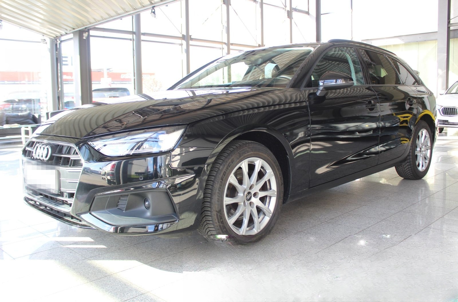 Audi A4 Avant 35 TFSI S-Tron NAVI*KEY*SHZ*LED*APS*LED foto 1