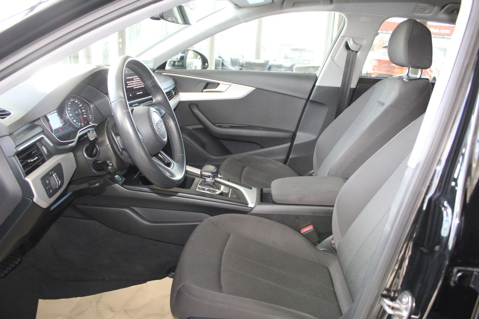 Audi A4 Avant 35 TFSI S-Tron NAVI*KEY*SHZ*LED*APS*LED foto 11