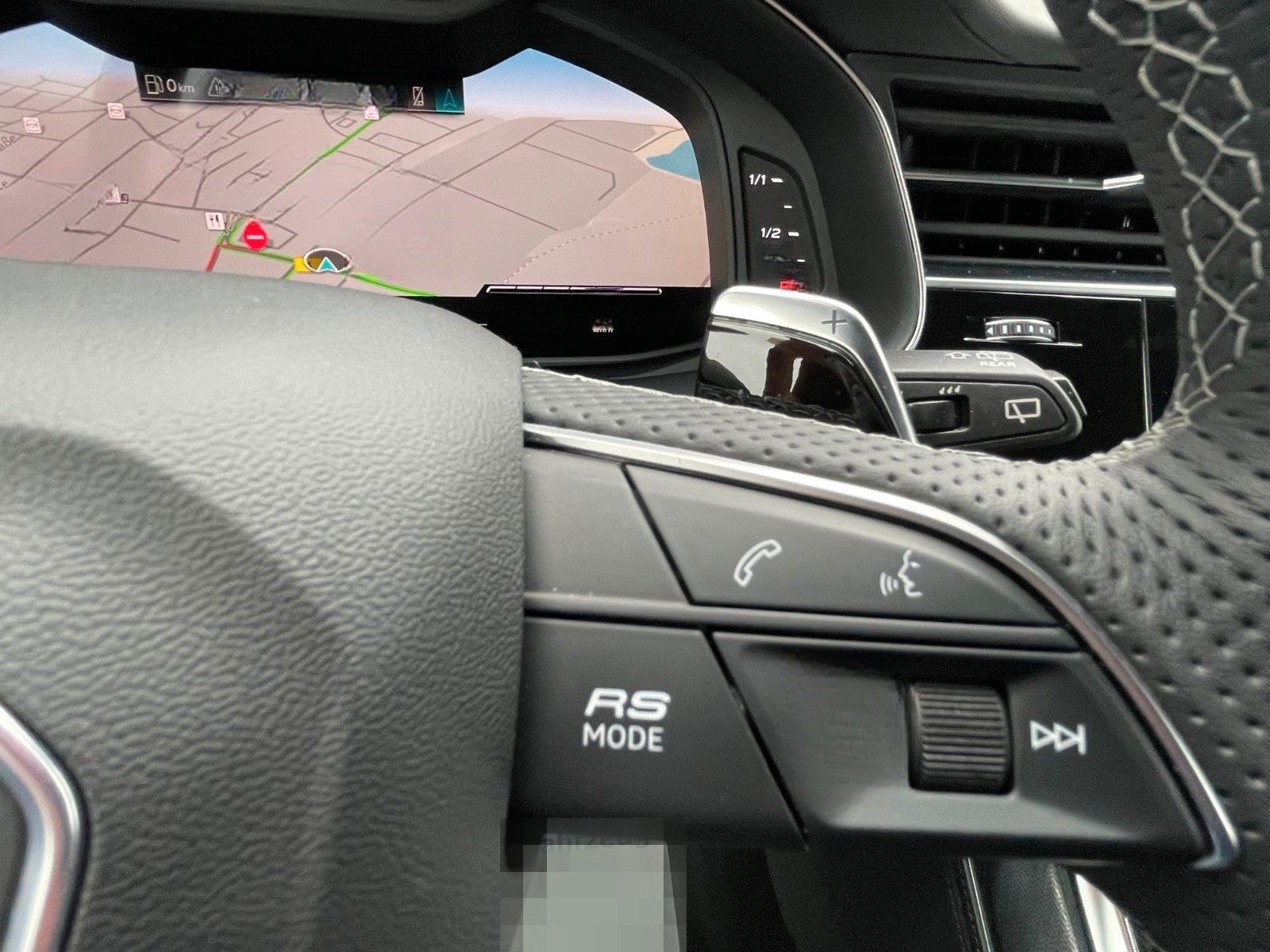 Audi RS Q8 4.0 TFSI qu. BLACK MATRIX DYNAMIK HUD PANO foto 12