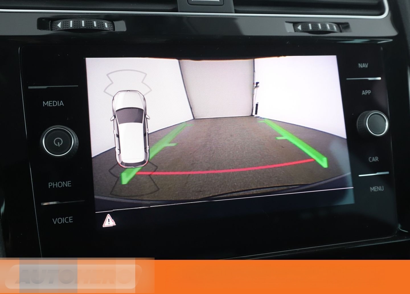 Volkswagen Golf VII 2.0 TDI Highline BMT*NAVI*LED*PDC*SHZ* foto 22