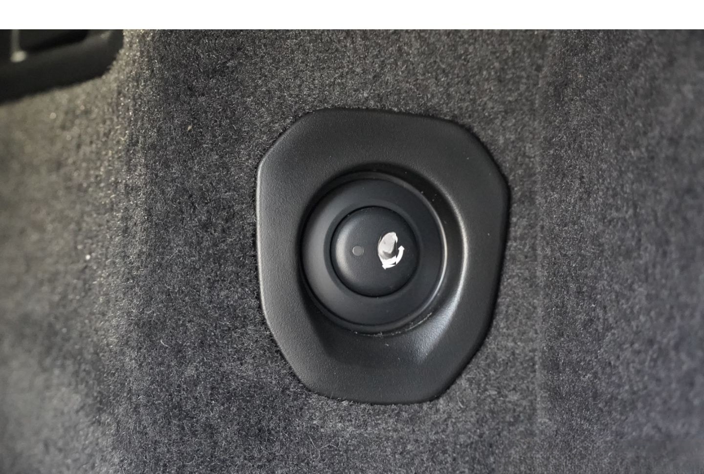 BMW X6 40 d M Sport Soft Pano Harman HUD AHK foto 17