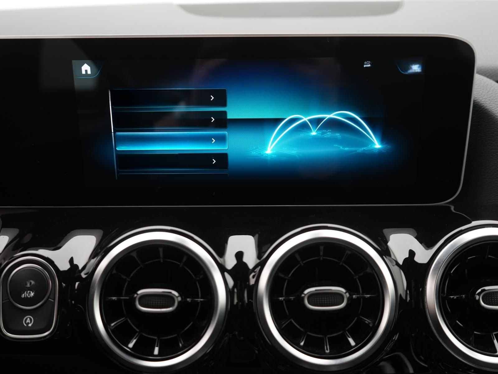 Mercedes-Benz B 200 AMG-Line,LED,PANO,AHK,APP,KAM,SHZ,NAV,TEMP foto 18