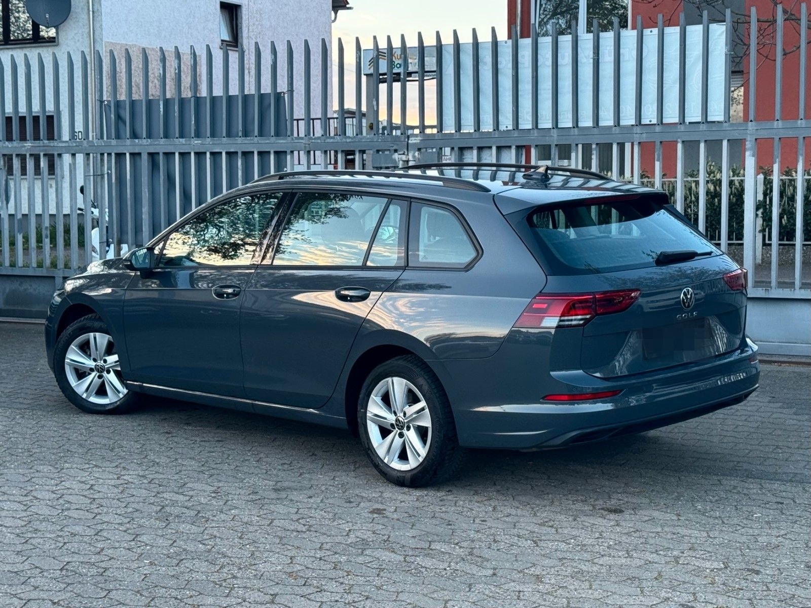 Volkswagen Golf VIII Variant Life foto 5