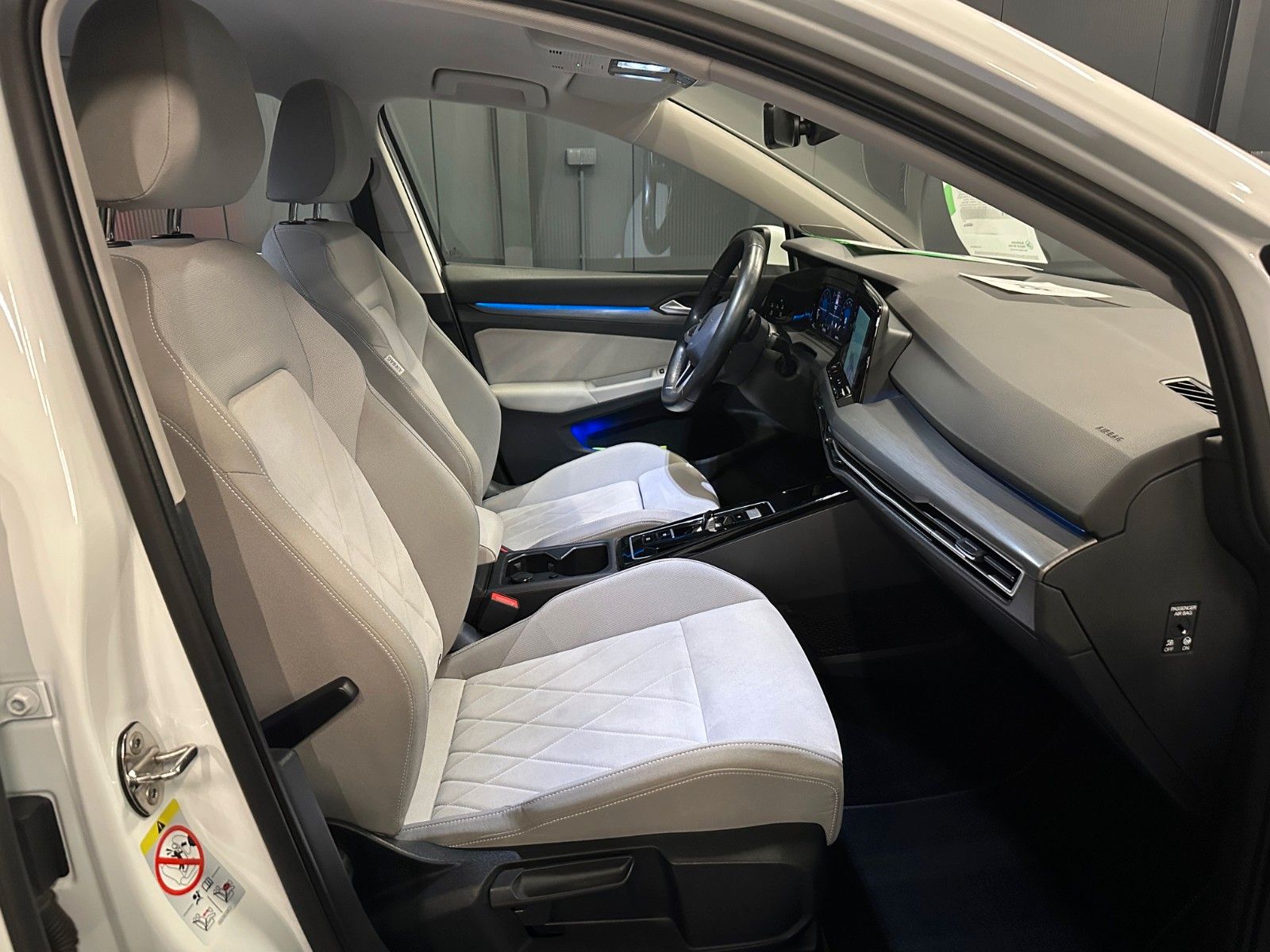 Volkswagen Golf Variant 1.5 eTSI Style *Standhzg*AHK*H&K*IQ foto 10